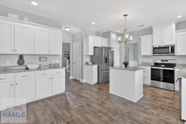 92 Morrison Way SE, Ludowici, GA 31316