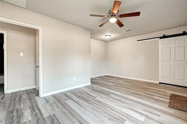 515 Bluebonnet Drive, La Marque, TX 77568