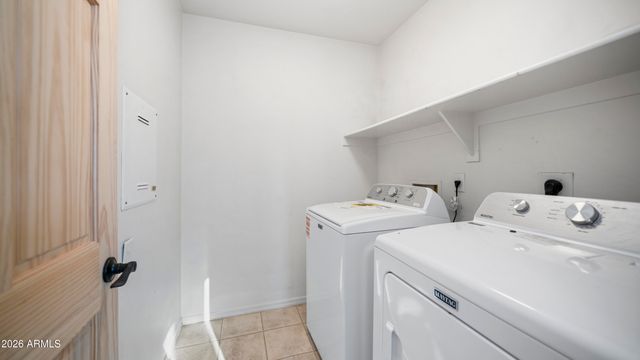 7245 S 41ST Drive, Phoenix, AZ 85041