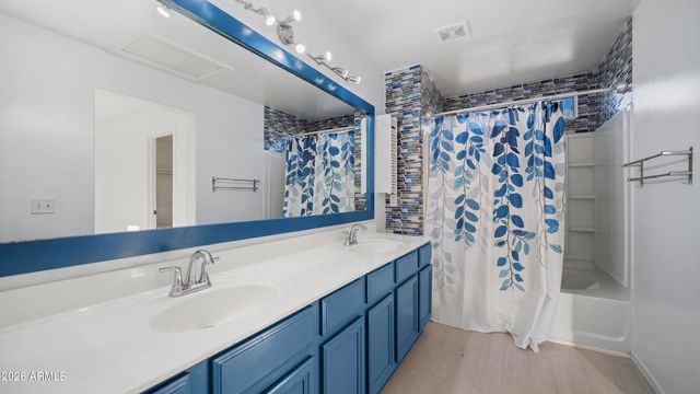 7245 S 41ST Drive, Phoenix, AZ 85041