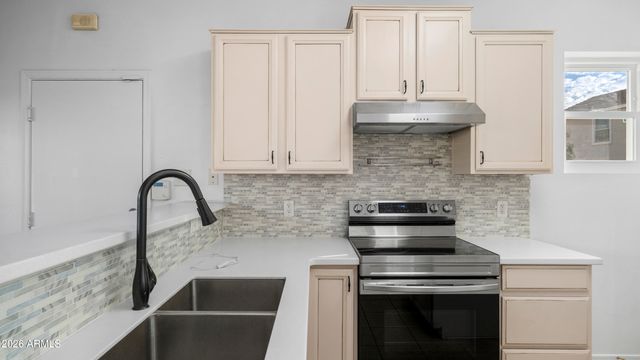 7245 S 41ST Drive, Phoenix, AZ 85041