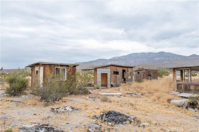 37050 Cheshire, Lucerne Valley, CA 92356