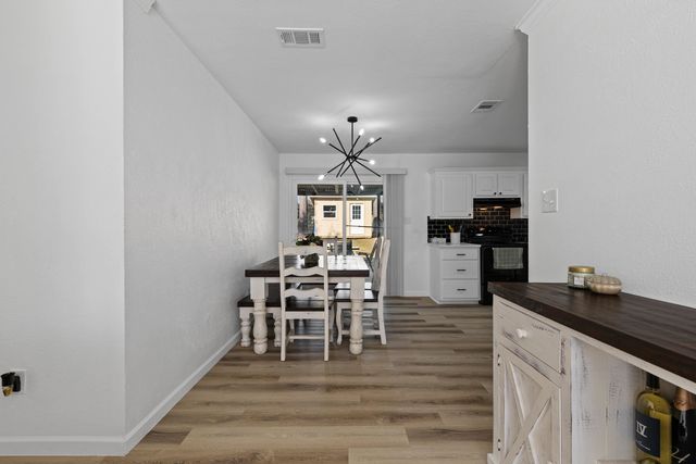 1313 Annette Dr., Longview, TX 75604