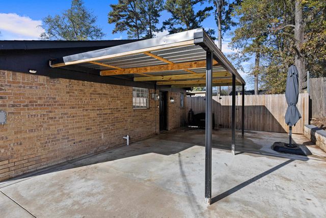 1313 Annette Dr., Longview, TX 75604