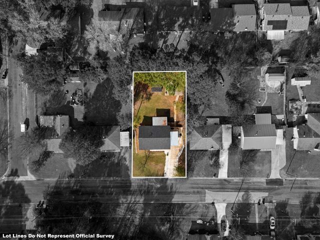 1313 Annette Dr., Longview, TX 75604