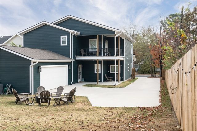 1433 S Duncan Avenue, Fayetteville, AR 72701