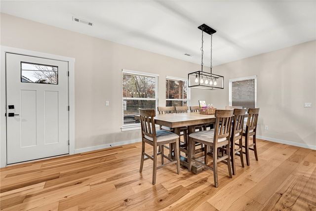 1433 S Duncan Avenue, Fayetteville, AR 72701