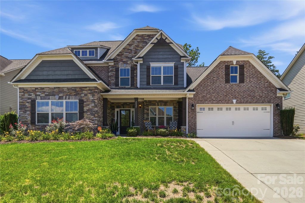 2827 Donegal Drive, Kannapolis, NC 28081