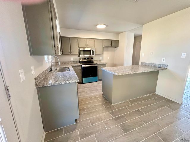 1744 W 24 Dr, Yuma, AZ 85364