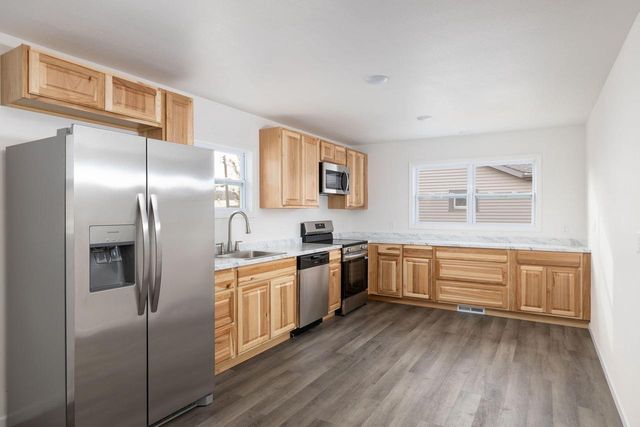 2929 21st PLACE S, La Crosse, WI 54601