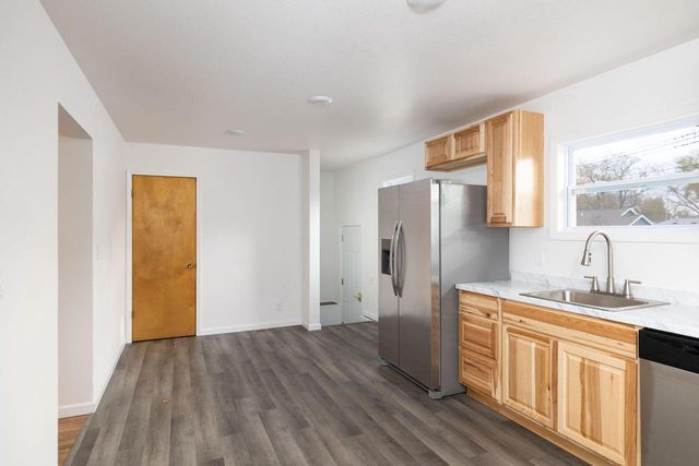 2929 21st PLACE S, La Crosse, WI 54601