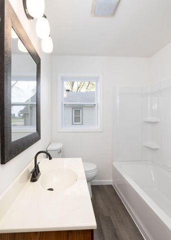 2929 21st PLACE S, La Crosse, WI 54601