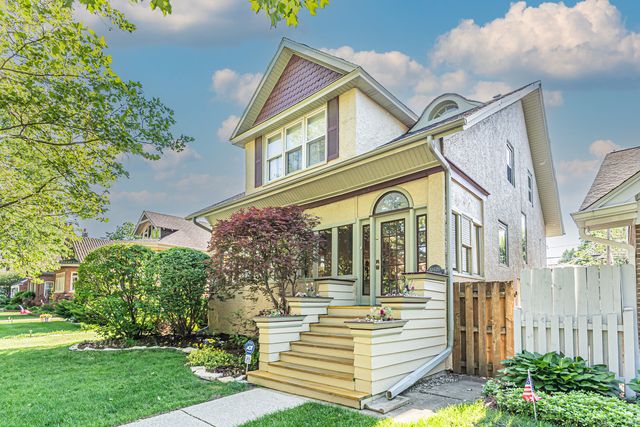 10520 S Hamilton Avenue, Chicago, IL 60643