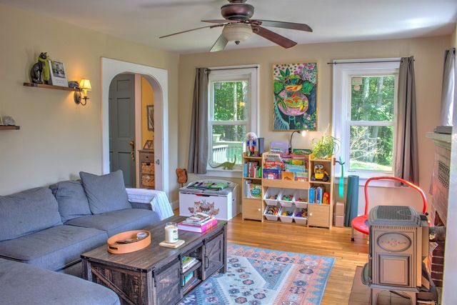 95 Poocham Road, Chesterfield, NH 03466