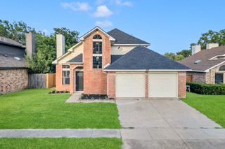 613 Laurel Street, Cedar Hill, TX 75104