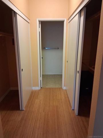 2250 Camino De La Reina 311, San Diego, CA 92108