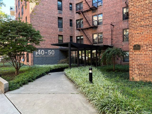 14050 Burden Crescent 2E, Briarwood, NY 11435