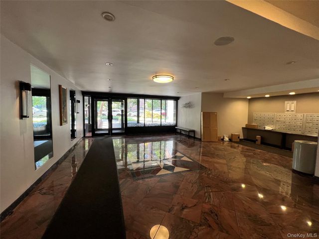 14050 Burden Crescent 2E, Briarwood, NY 11435