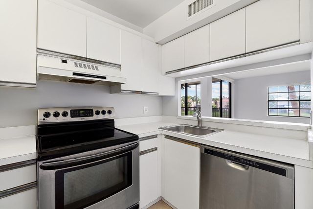 10730 NW 14th St 167, Plantation, FL 33322