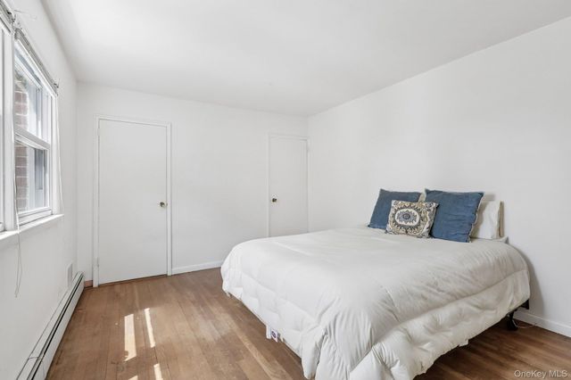 1055 Mamaroneck Avenue, White Plains, NY 10605