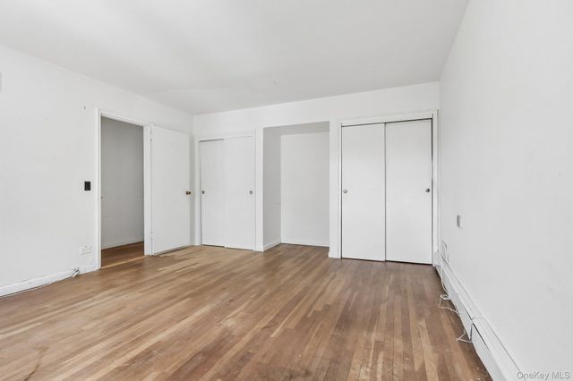 1055 Mamaroneck Avenue, White Plains, NY 10605