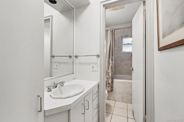 1055 Mamaroneck Avenue, White Plains, NY 10605