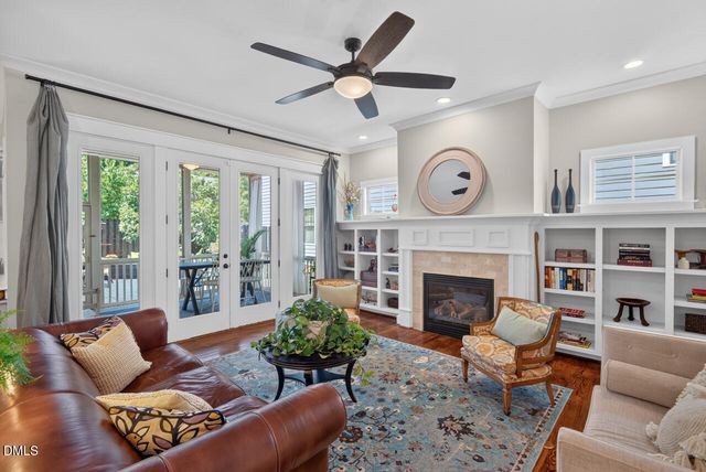305 E Winmore Avenue, Chapel Hill, NC 27516