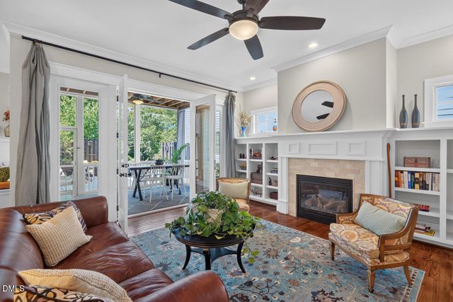 305 E Winmore Avenue, Chapel Hill, NC 27516