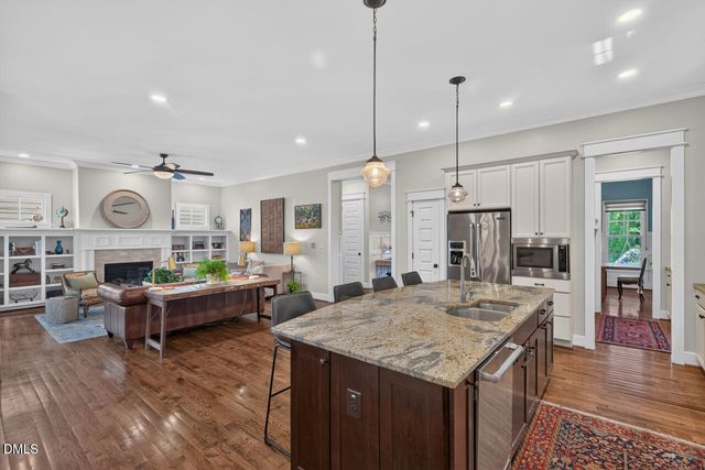 305 E Winmore Avenue, Chapel Hill, NC 27516