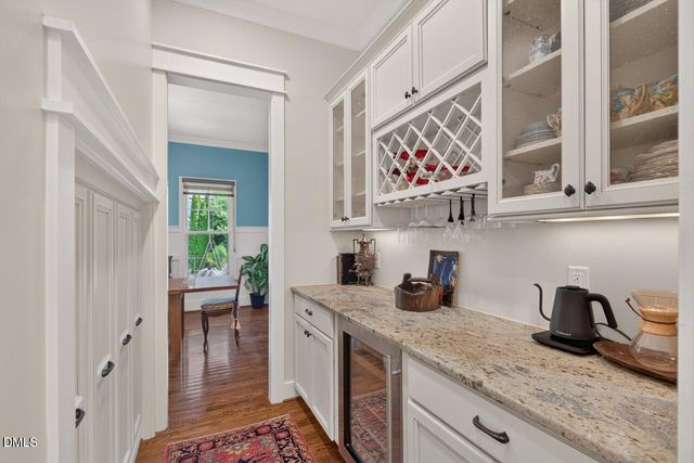 305 E Winmore Avenue, Chapel Hill, NC 27516