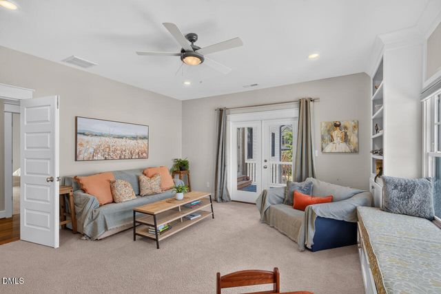 305 E Winmore Avenue, Chapel Hill, NC 27516