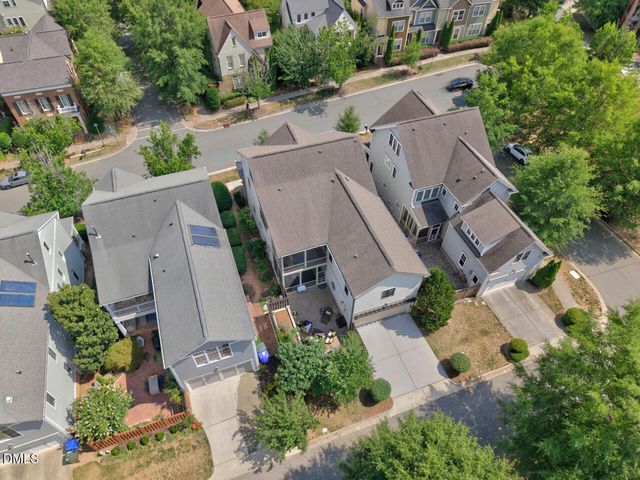 305 E Winmore Avenue, Chapel Hill, NC 27516
