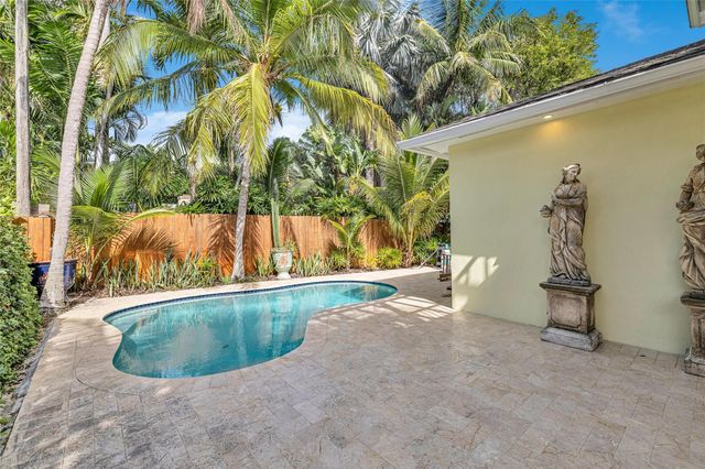 317 N Victoria Park Road, Fort Lauderdale, FL 33301