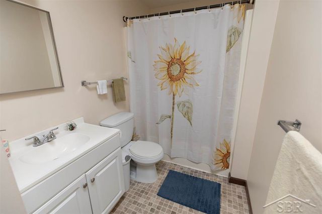 3319 Henry Street, Midland, MI 48642