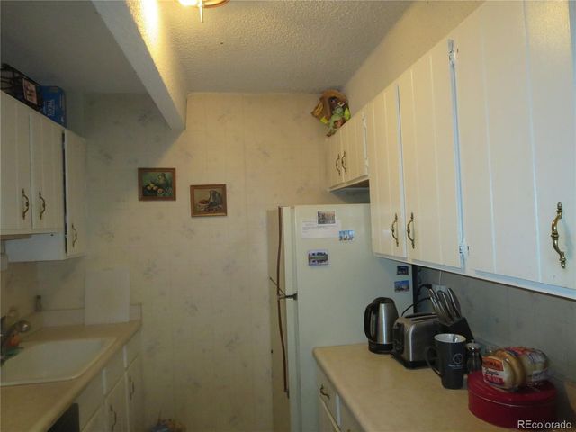 8060 E Girard Ave 711, Denver, CO 80231