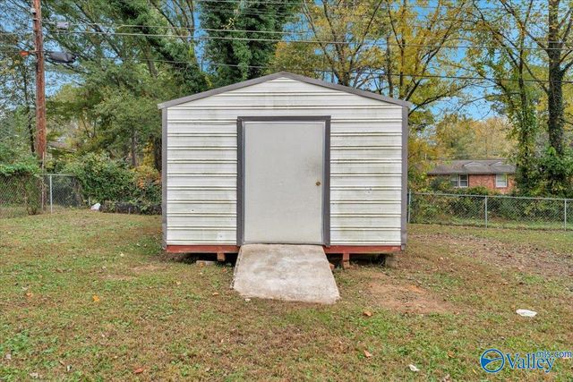 4304 Blue Springs Road NW, Huntsville, AL 35810