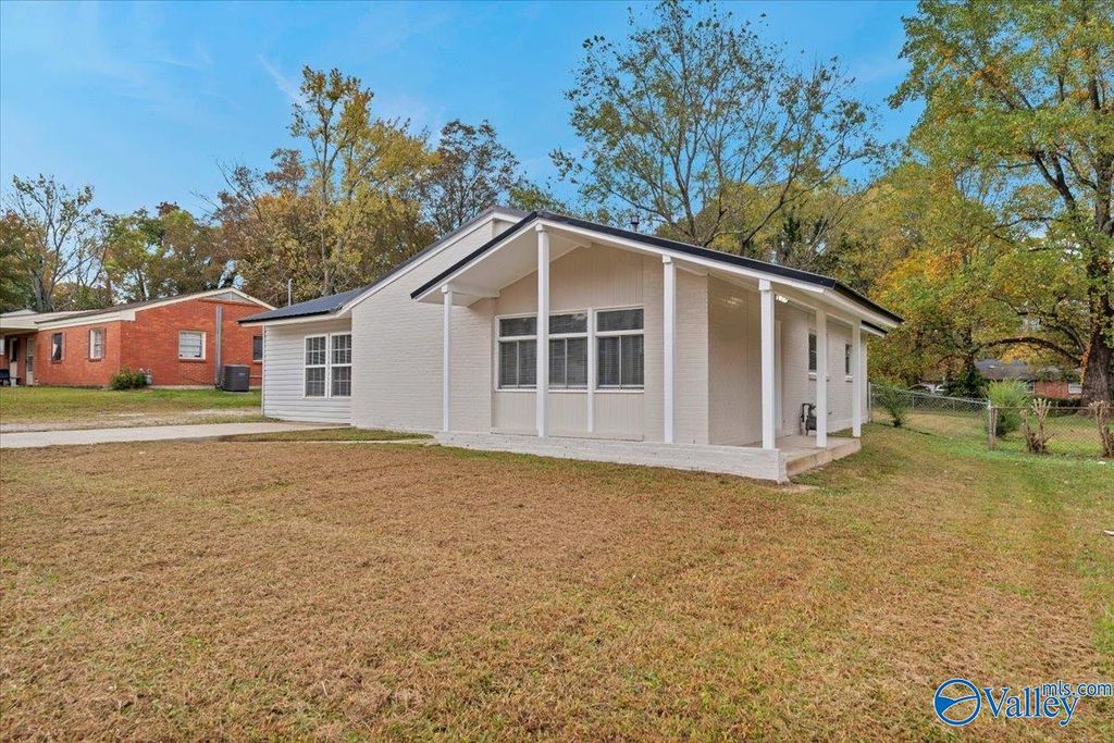 4304 Blue Springs Road NW, Huntsville, AL 35810