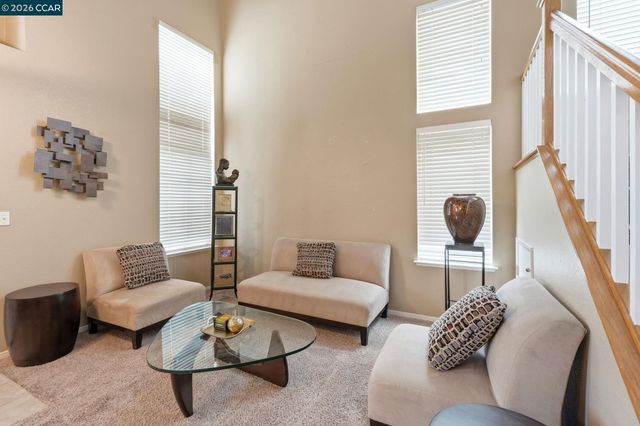 5683 Vintage Cir, Stockton, CA 95219