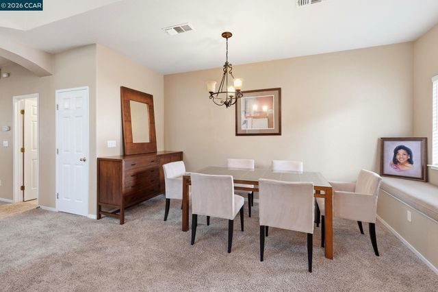 5683 Vintage Cir, Stockton, CA 95219