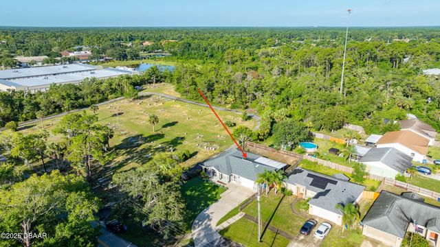 2010 Forest Avenue, Daytona Beach, FL 32119