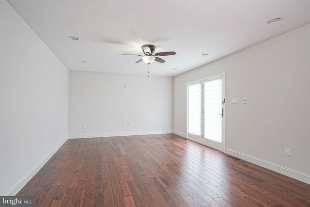 1709 FLANAGAN AVE, Williamstown, NJ 08094