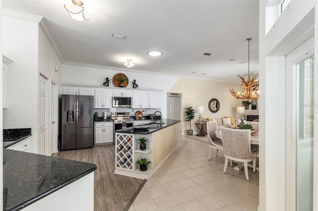 5711 NW 25TH LOOP, Ocala, FL 34482