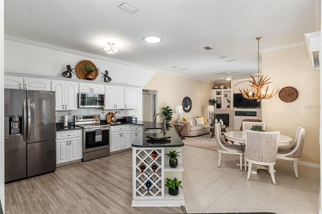 5711 NW 25TH LOOP, Ocala, FL 34482