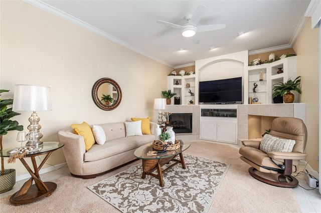 5711 NW 25TH LOOP, Ocala, FL 34482