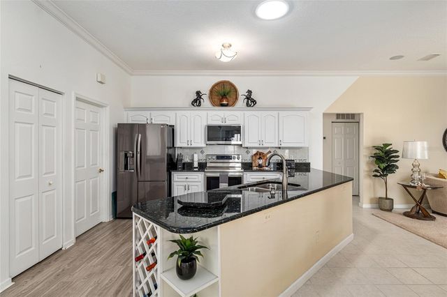 5711 NW 25TH LOOP, Ocala, FL 34482