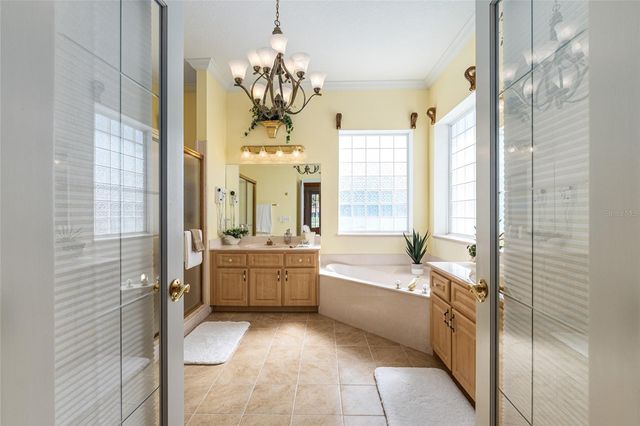 5711 NW 25TH LOOP, Ocala, FL 34482