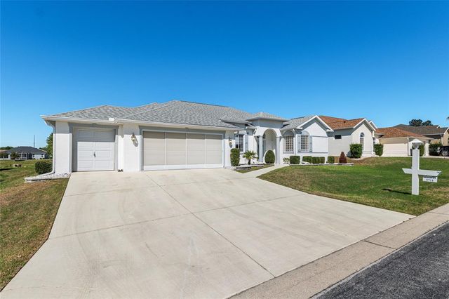 5711 NW 25TH LOOP, Ocala, FL 34482