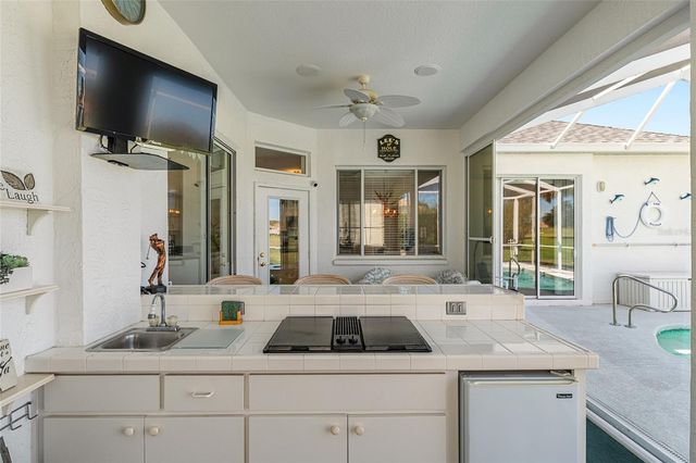 5711 NW 25TH LOOP, Ocala, FL 34482