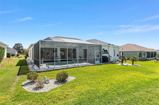 5711 NW 25TH LOOP, Ocala, FL 34482