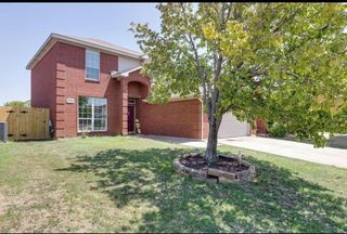2400 Rushing Springs, Fort Worth, TX 76118